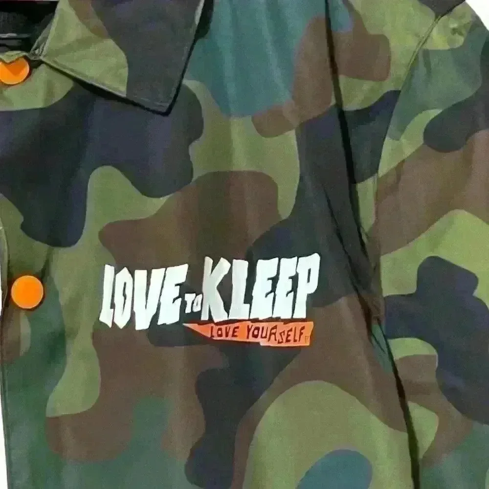 Kleep Camo Coach Jacket M Snap Front Logo Streetwear NWT